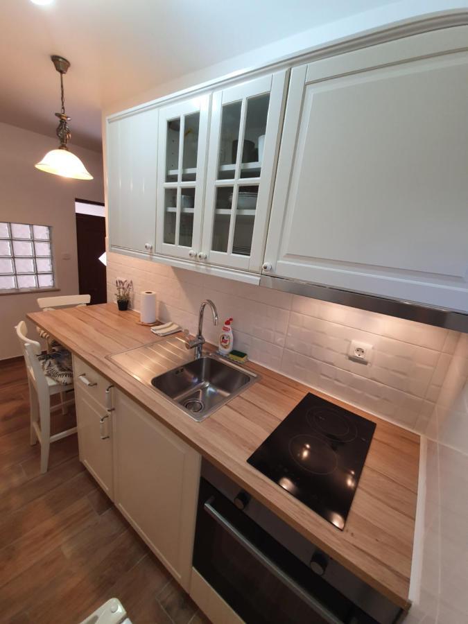 Apartamento Rustic House Diklo 20M From The Sea Zadar Exterior foto